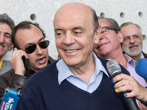 Reinaldo realiza carreata com Serra em Dourados para refor&ccedil;ar campanha