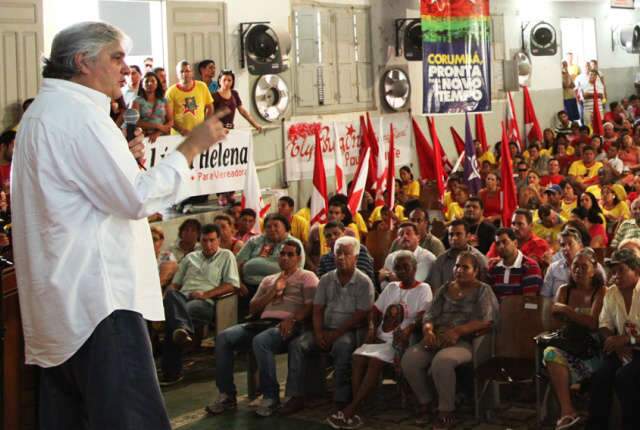  Delc&iacute;dio pede a Paulo Duarte gest&atilde;o democr&aacute;tica em Corumb&aacute; 