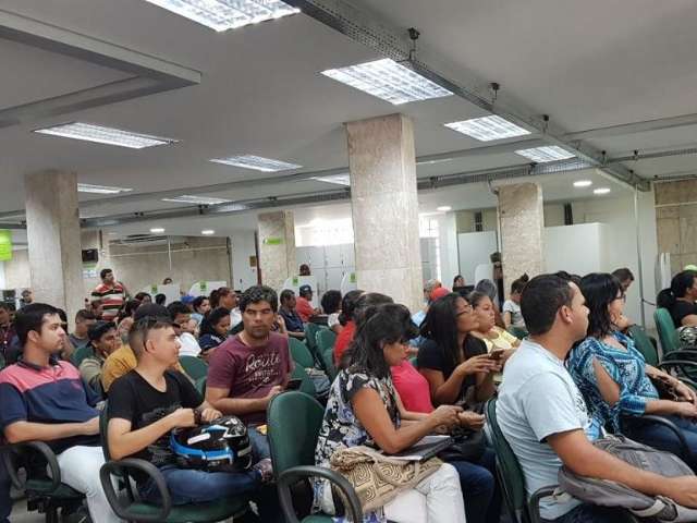 Depois de seis meses, Funtrab fica lotada de trabalhadores na reabertura