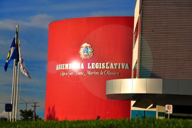 Deputados de MS e MT celebram 180 anos das Assembleias Provinciais 