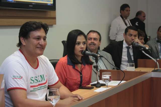 Prefeito vai usar Projeto Piloto para implantar Lei das 30 horas semanais
