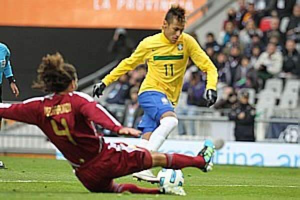  Primeiro tempo termina com 0 a 0 entre Brasil e Venezuela