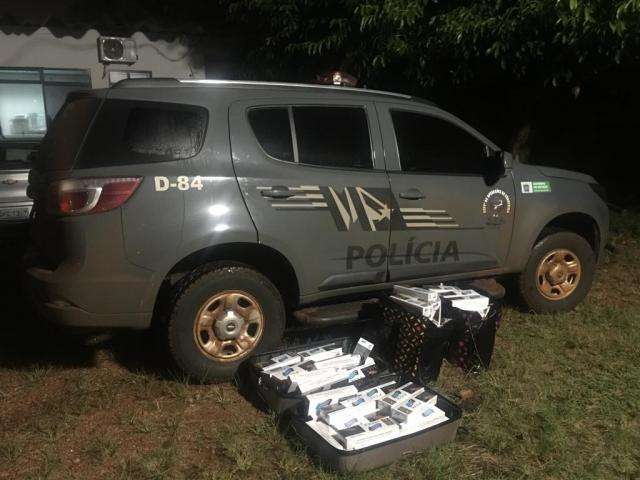 Idosa &eacute; presa com 134 pacotes de cigarros na mala na BR-463