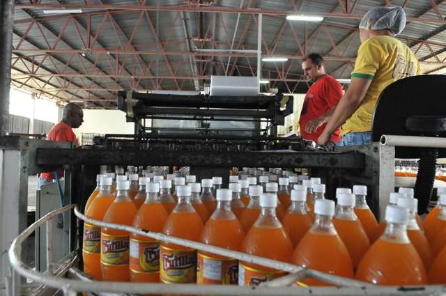 Com redu&ccedil;&atilde;o de custos, ind&uacute;stria de alimentos prev&ecirc; crescer 1% em 2016
