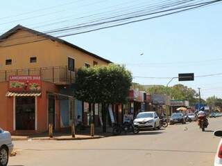Avenida Raquel de Queiroz, uma das principais vias do Aero Rancho. (Foto: Marina Pacheco).