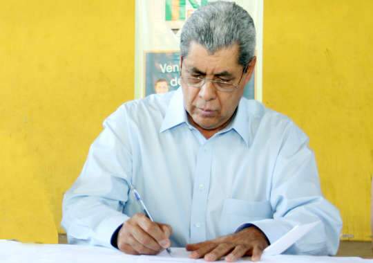  Para governador, nova crise econ&ocirc;mica n&atilde;o deve afetar MS
