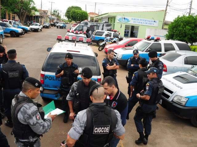 PM faz opera&ccedil;&atilde;o de repress&atilde;o ao tr&aacute;fico de drogas nas Moreninhas
