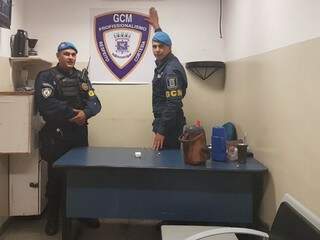 Guardas municipais ocupam sala na rodoviária e serão responsáveis pela patrulha (Foto: Miriam Machado)