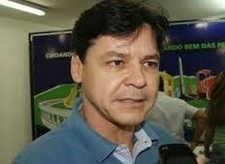 Paulo Duarte irá dirigir o PT em Mato Grosso do Sul, após recuo de Marcus Garcia e Zeca do PT (Foto: divulgação)