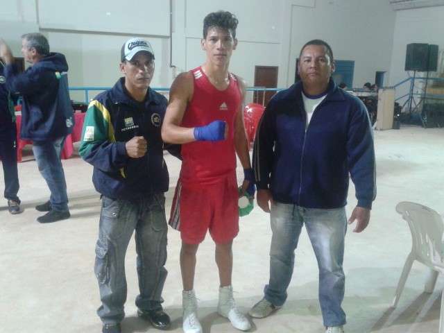 Pugilista de MS &eacute; semifinalista no campeonato brasileiro de boxe