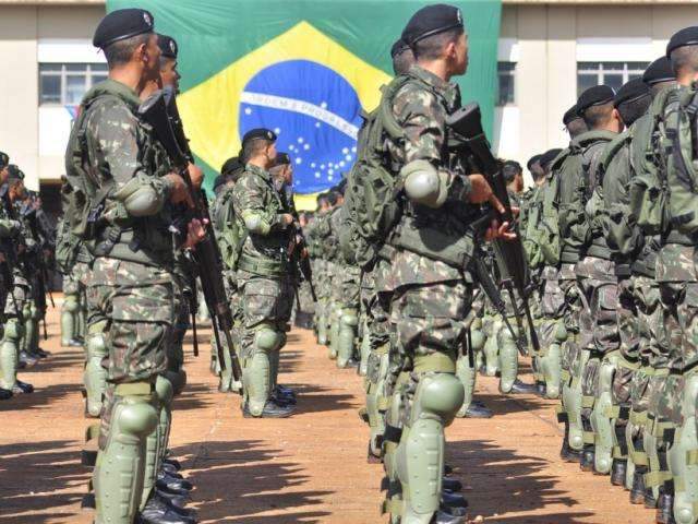 Corte de verba atinge Sisfron e afasta chance de Ex&eacute;rcito policiar fronteira