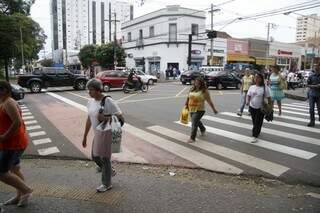 Os motorista pedem maior fiscalização no trânsito da Capital (Foto: Marcelo Victor)