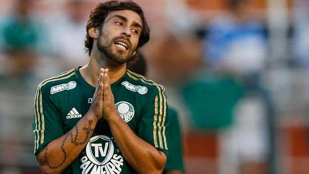 Valdivia e Robinho esquentam clima de mist&eacute;rio na final do Paulist&atilde;o