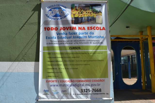 Para atrair alunos, escolas inovam em cursos e capricham na divulga&ccedil;&atilde;o