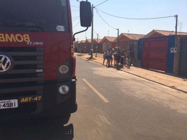 Idoso some, bombeiros buscam corpo, mas s&oacute; acham comida estragada