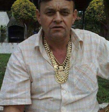 Sogro de chefe do tr&aacute;fico &eacute; executado por dois pistoleiros na fronteira