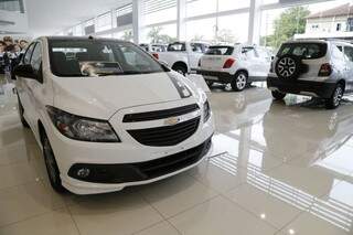 Vendas de carros novos em MS tiveram quedas de 15,8%. (Foto: Arquivo/ Campo Grande News)