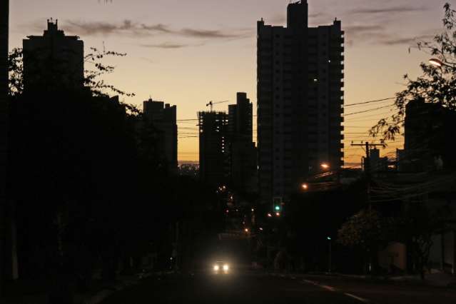 Semana inicia com tempo seco, sem previsão de chuvas e máxima de 33ºC 