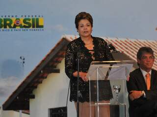 Presidente Dilma, durante anúncio de nova etapa do programa &quot;Minha Casa, Minha Vida&quot; nesta quinta-feira. (Foto: Agência Brasil)