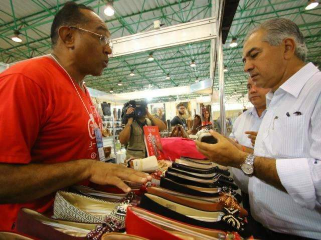 Feira quer ampliar for&ccedil;a do setor cal&ccedil;adista incentivando ind&uacute;strias
