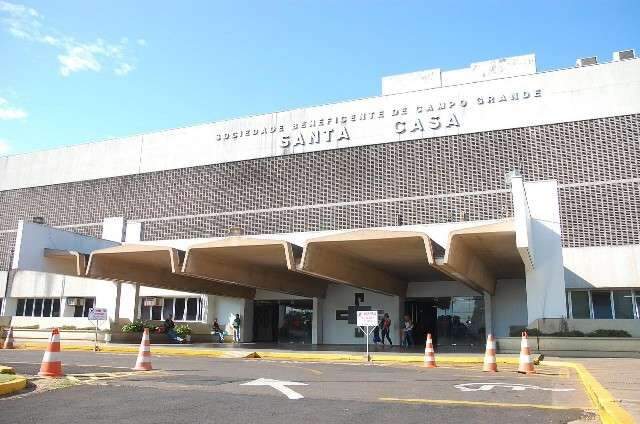 Cardiologistas da Santa Casa est&atilde;o sem atender h&aacute; um m&ecirc;s