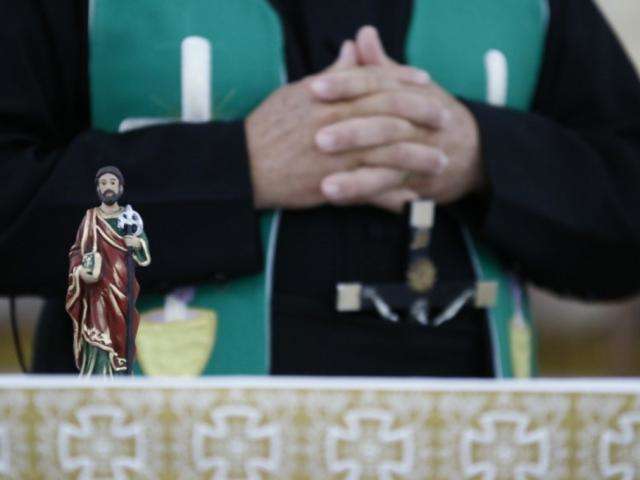 Prociss&atilde;o e missa encerram celebra&ccedil;&otilde;es em homenagem a S&atilde;o Judas Tadeu