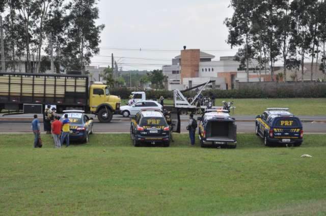 PRF aposta em fiscaliza&ccedil;&atilde;o dupla para flagrar quem acelera ap&oacute;s o radar