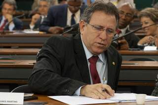 Giroto foi relator setorial do Orçamento Geral da União 2012, sancionado sem vetos.