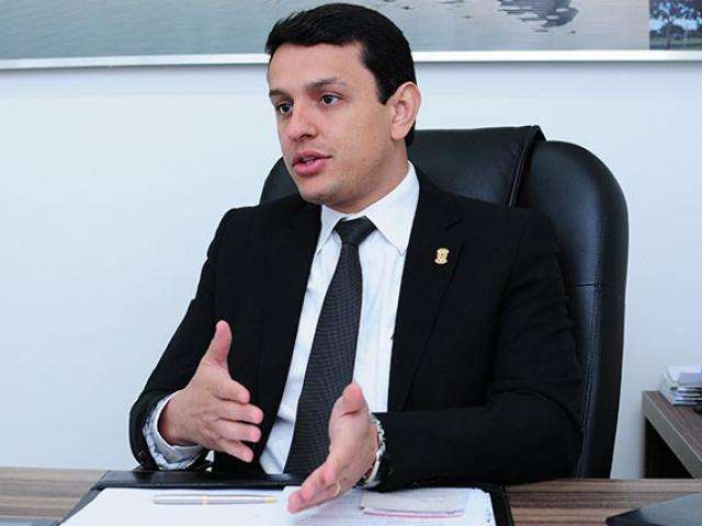 Elizeu Dionizio assume em definitivo vaga deixada por Monteiro na C&acirc;mara 