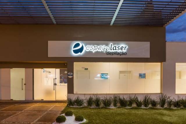 Depilação a laser foi solução prática e definitiva para tormento de ator