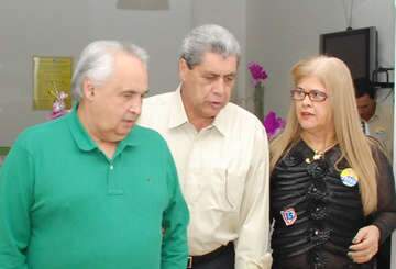  Por causa do tempo, governador cancela entrega de casas populares