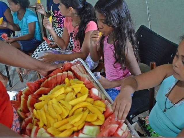 Oficina prova que aquele alimento que voc&ecirc; joga no lixo merece uma chance