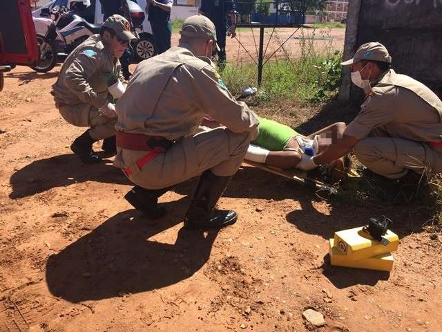 Homem se recusa a pagar programa, espanca mulher e planeja queim&aacute;-la