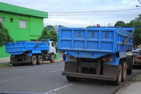 Caminhões roubados no Mato Grosso são encontrados estacionados no Indubrasil 