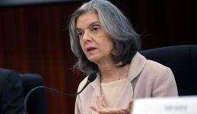 STF dar&aacute; prioridade a a&ccedil;&atilde;o sobre autoriza&ccedil;&atilde;o para afastar parlamentares