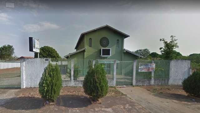 Ladr&otilde;es invadem igreja e levam de botij&atilde;o de g&aacute;s a sanduicheira
