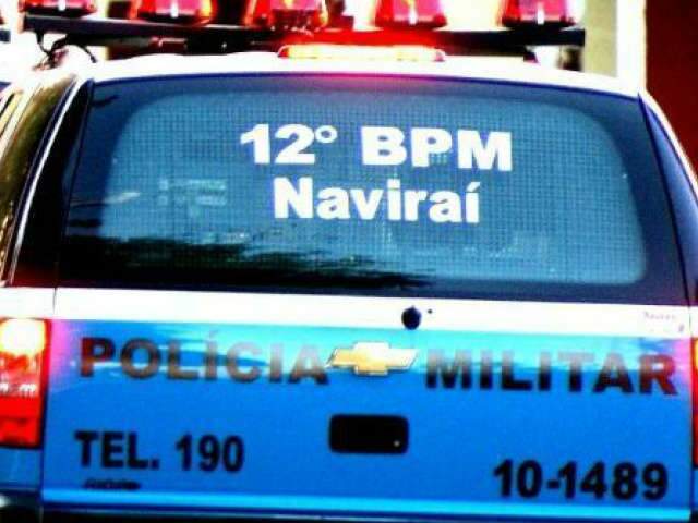  Adolescente &eacute; apreendido com 60 pedras de crack e arma de brinquedo em Navira&iacute;