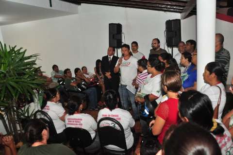 Corte nos salários leva servidores a paralisação em Campo Grande 