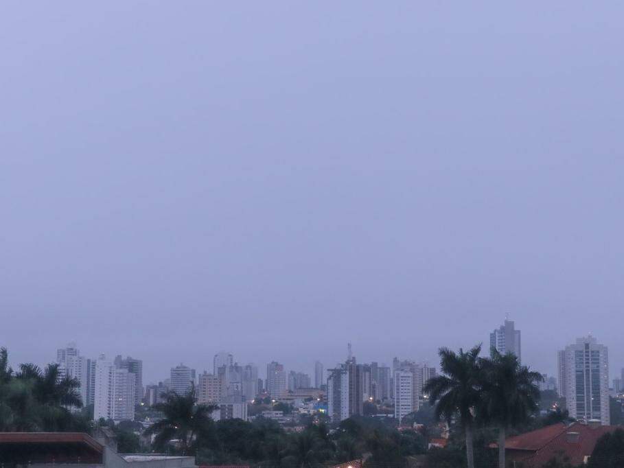 Dia amanhece com chuva, neblina e friozinho nos quatro cantos de MS - Meio  Ambiente - Campo Grande News