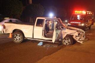 Quatro pessoas ficaram feridas, entre elas duas crianças, na colisão com Ford Ranger 