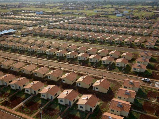 Em 3 anos, Morar Legal regularizou mais de 6 mil contratos de im&oacute;veis em MS