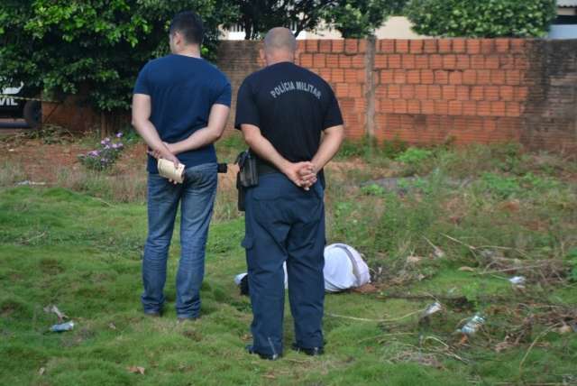 Adolescente homossexual &eacute; morta com tr&ecirc;s tiros de pistola 