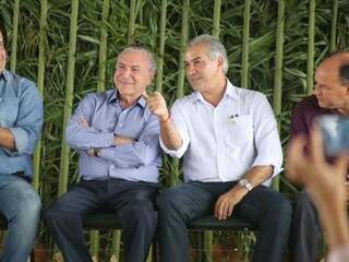 Presidente Michel Temer com o governador Reinaldo Azambuja, no sábado, dia 21, em Miranda. (Foto: Marcos Ermínio).