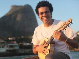 Hamilton ganhou duas categorias no 26º Prêmio da Música Brasileira (Foto: Divulgação)