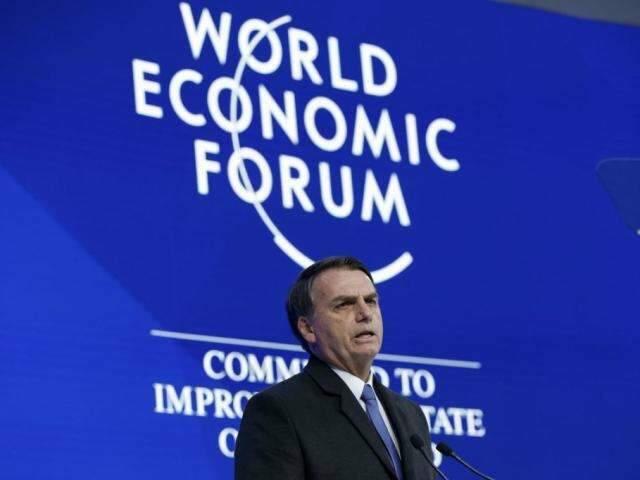Em 1&ordf; viagem internacional, Bolsonaro faz propaganda do Pantanal