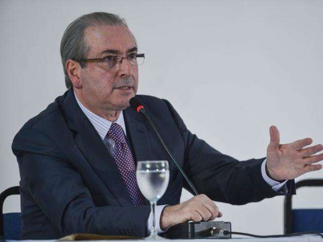 Ministros do STF tornam Cunha r&eacute;u por causa de contas secretas na Su&iacute;&ccedil;a
