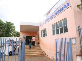 Centro Regional de Saúde, no bairro Tiradentes, oferece vacina neste feriado. (Foto: Paulo Francis)