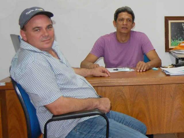  Diretor de futebol vira t&eacute;cnico interino no Itapor&atilde;