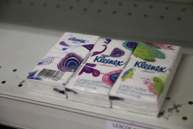 Medo da gripe faz produtos para preven&ccedil;&atilde;o sumirem de farm&aacute;cias