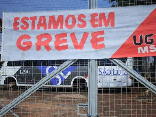 Funcion&aacute;rios da S&atilde;o Luiz fazem greve pelo atraso de sal&aacute;rios e benef&iacute;cios